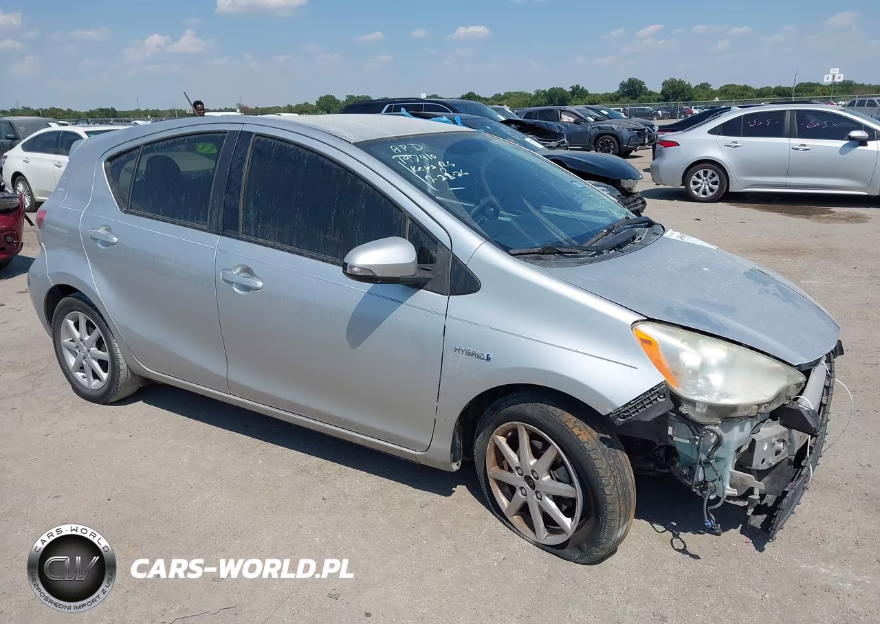 2012 Toyota Prius C Four