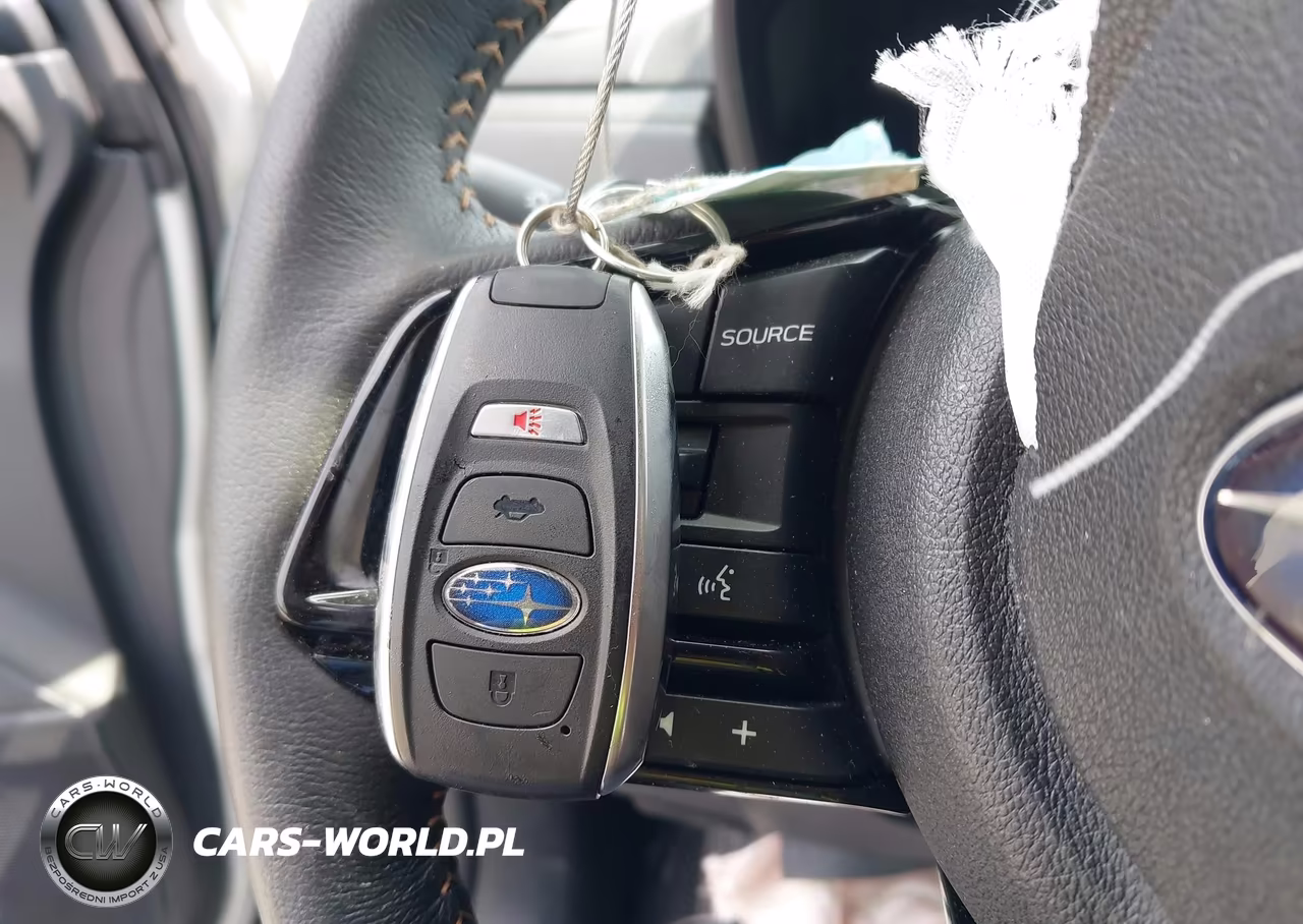 2025 Subaru Forester Touring Hybrid VIN:JF2SLSTD4SH423048 - 11