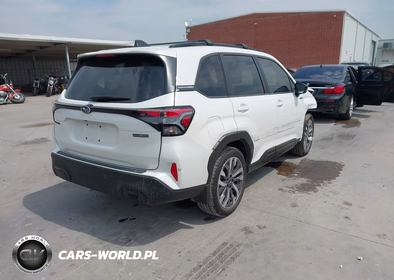2025 Subaru Forester Touring Hybrid VIN:JF2SLSTD4SH423048 - 4
