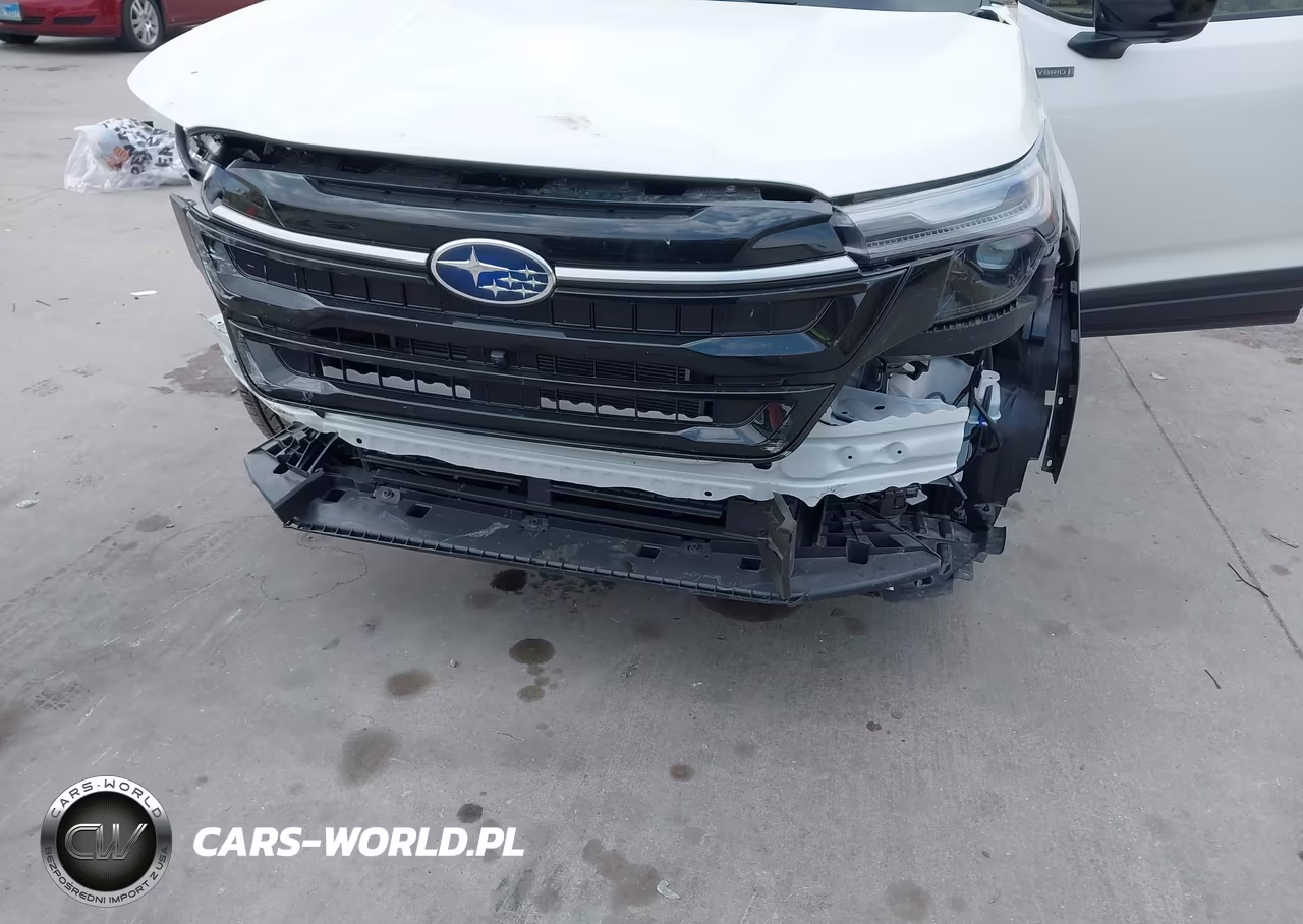 2025 Subaru Forester Touring Hybrid VIN:JF2SLSTD4SH423048 - 6