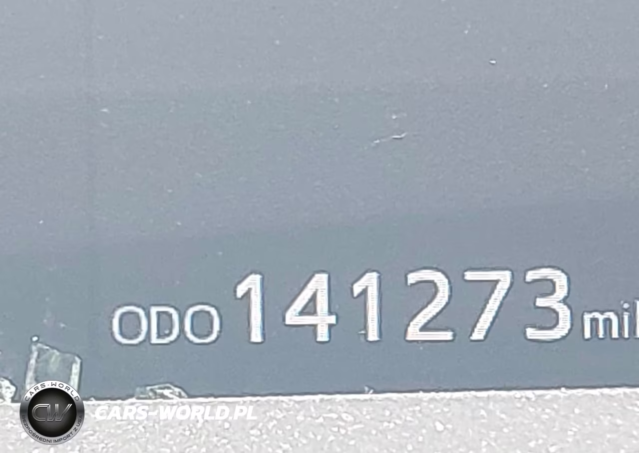 2016 Toyota Prius Two VIN:JTDKBRFUXG3002901 - 15