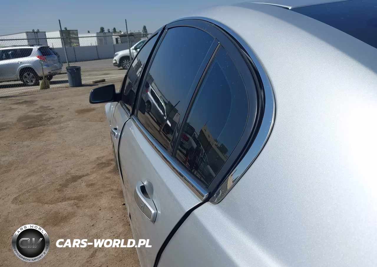 CHEVROLET SS VIN:6G3F15RW5HL301999 - 21
