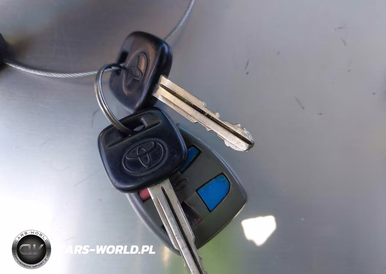 2002 Toyota Camry Le VIN:4T1BE32KX2U014604 - 11