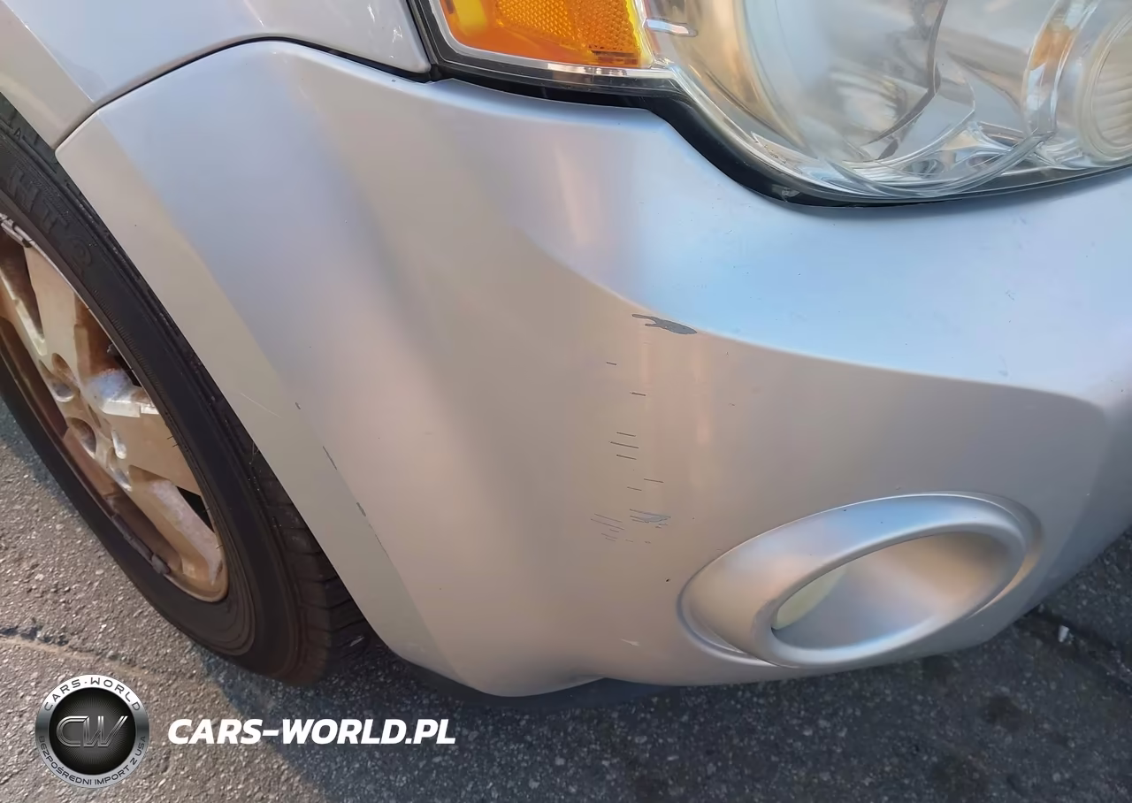 2010 Ford Escape Xlt VIN:1FMCU0D78AKB31476 - 12