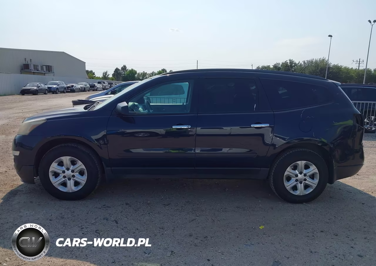 2015 Chevrolet Traverse Ls VIN:1GNKRFED8FJ372886 - 15