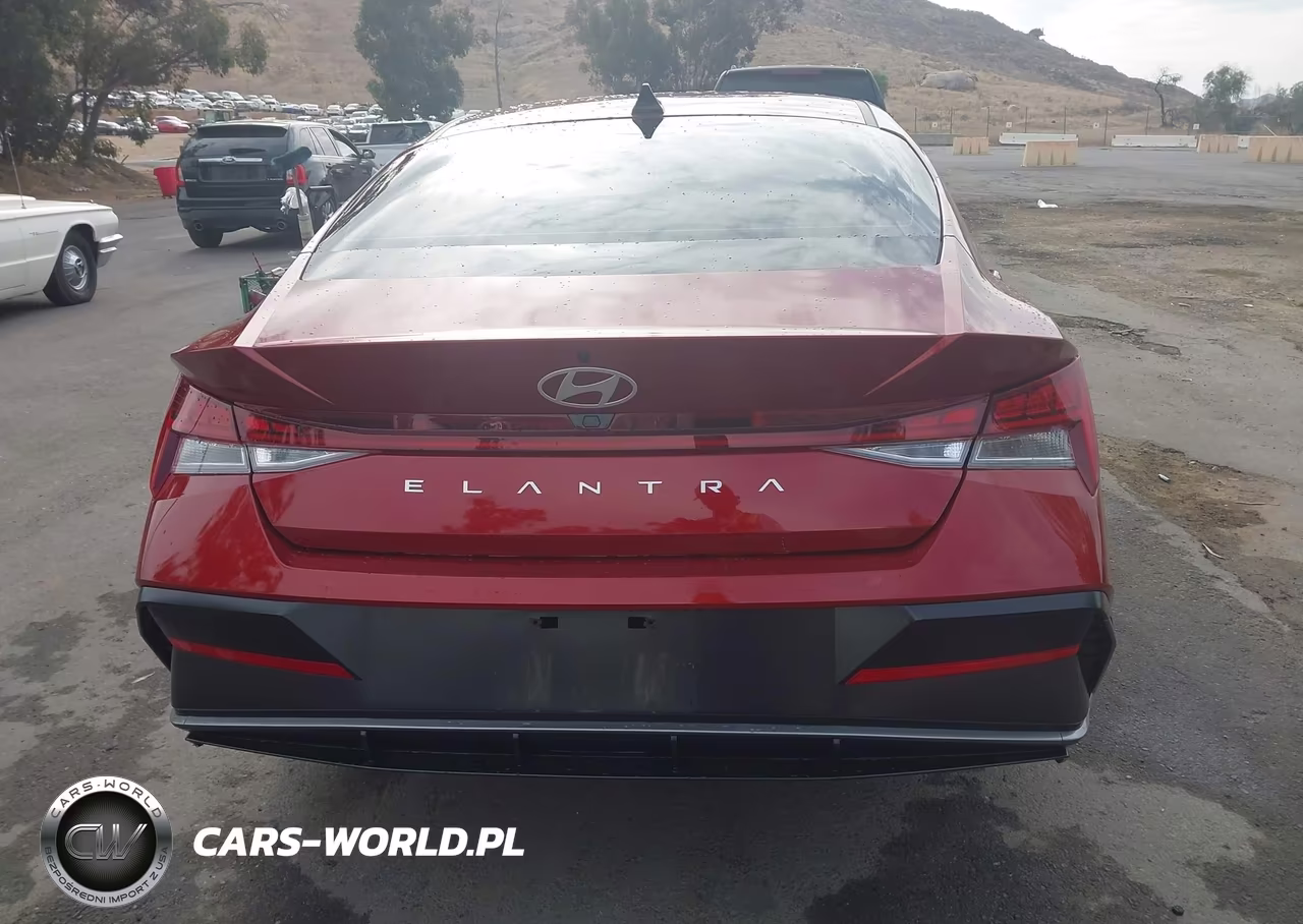 2025 Hyundai Elantra Sel Convenience VIN:KMHLS4DG7SU021389 - 16