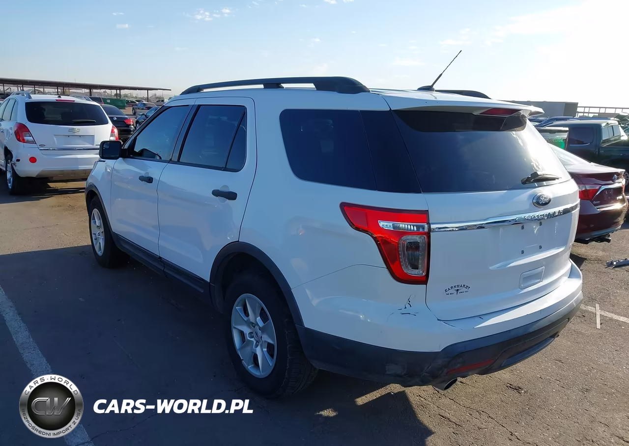 2014 Ford Explorer VIN:1FM5K7B8XEGB37162 - 3