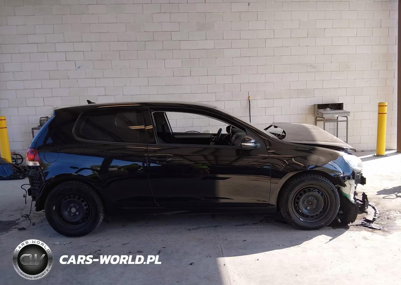 2012 Volkswagen Golf Tdi 2-Door VIN:WVWMM7AJ3CW011873 - 14