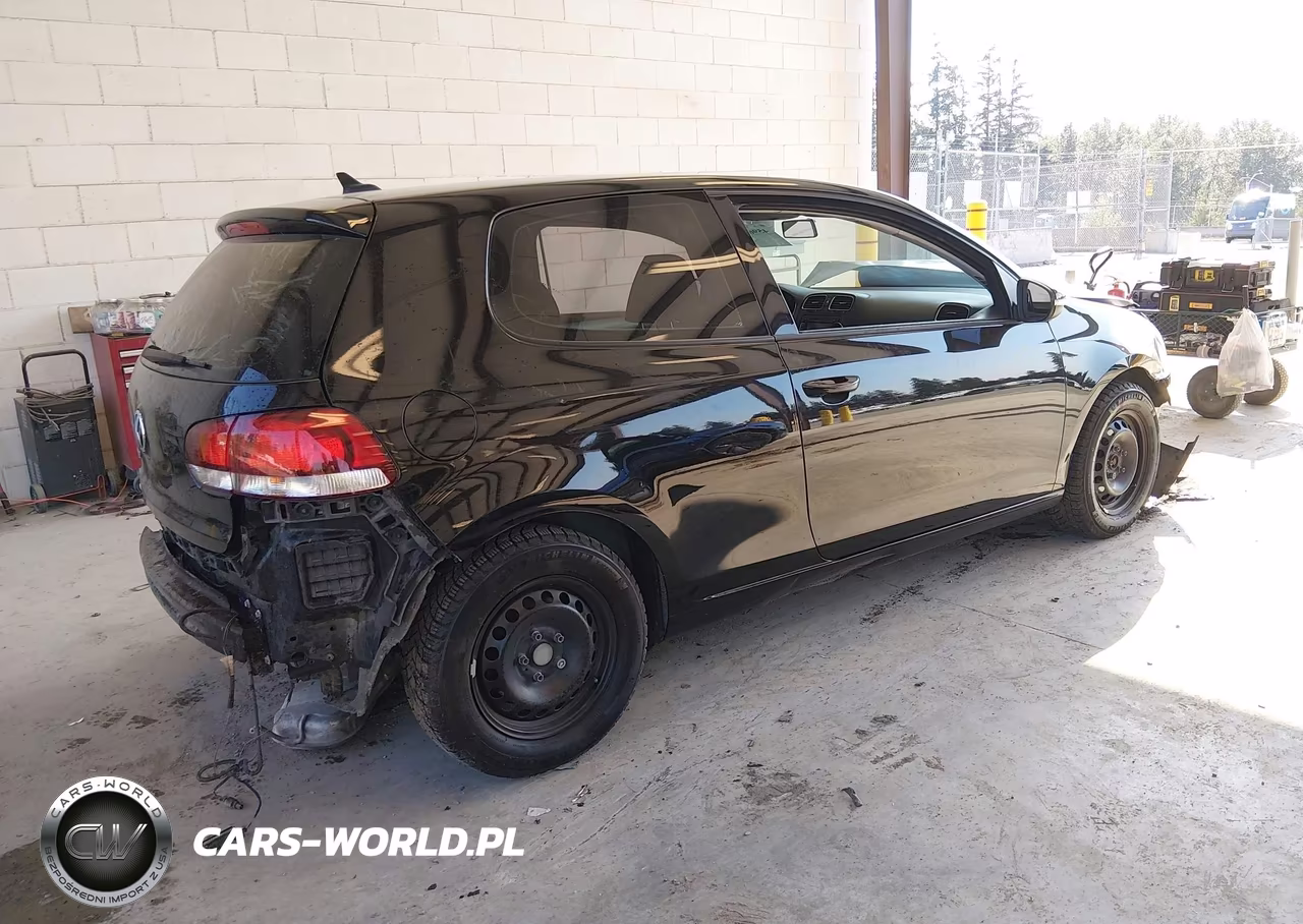 2012 Volkswagen Golf Tdi 2-Door VIN:WVWMM7AJ3CW011873 - 4