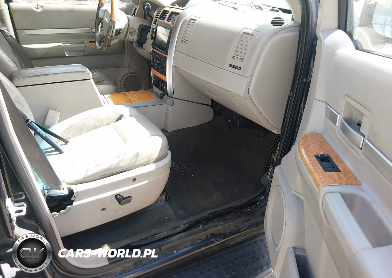 2009 Chrysler Aspen Limited VIN:1A8HX58P29F701381 - 5
