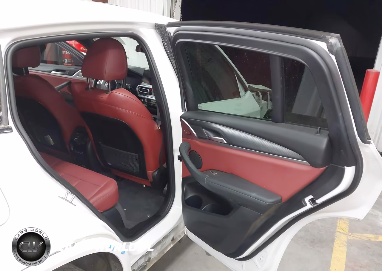 2022 BMW X4 xDrive30I VIN:5UX33DT02N9L51436 - 8