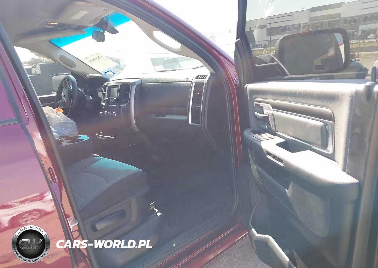 2024 Ram 1500 Classic Slt 4X2 6'4 Box VIN:1C6RR6GG0RS155935 - 5