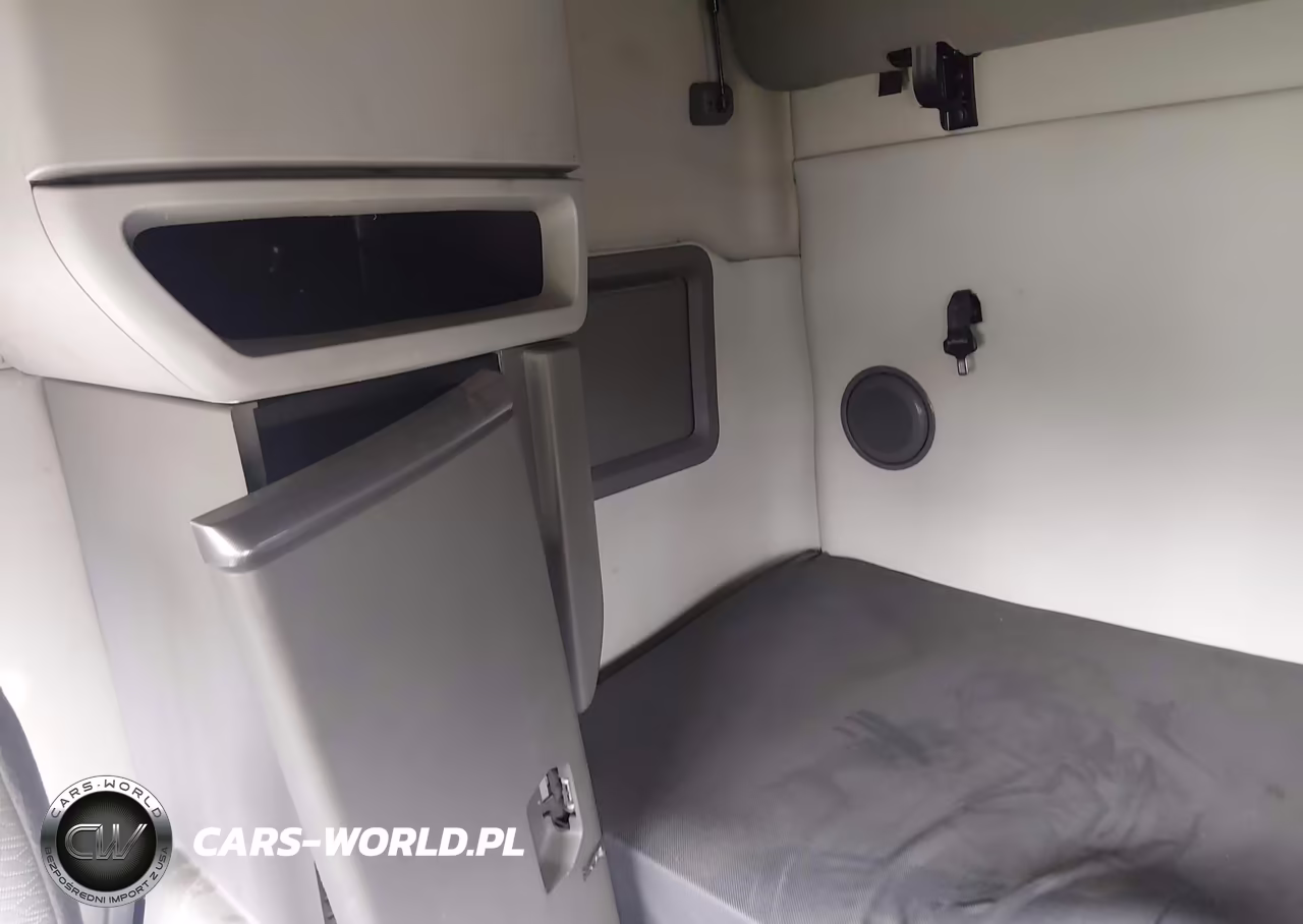 2019 Volvo Vnl VIN:4V4NC9EH0KN209717 - 12