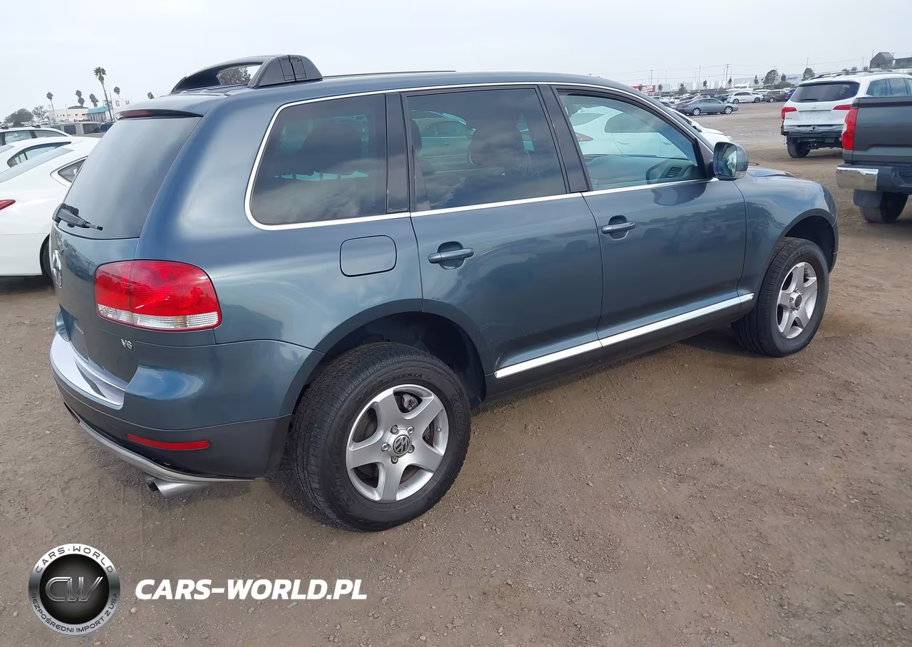 2004 Volkswagen Touareg V6 VIN:WVGZC67L14D002321 - 4