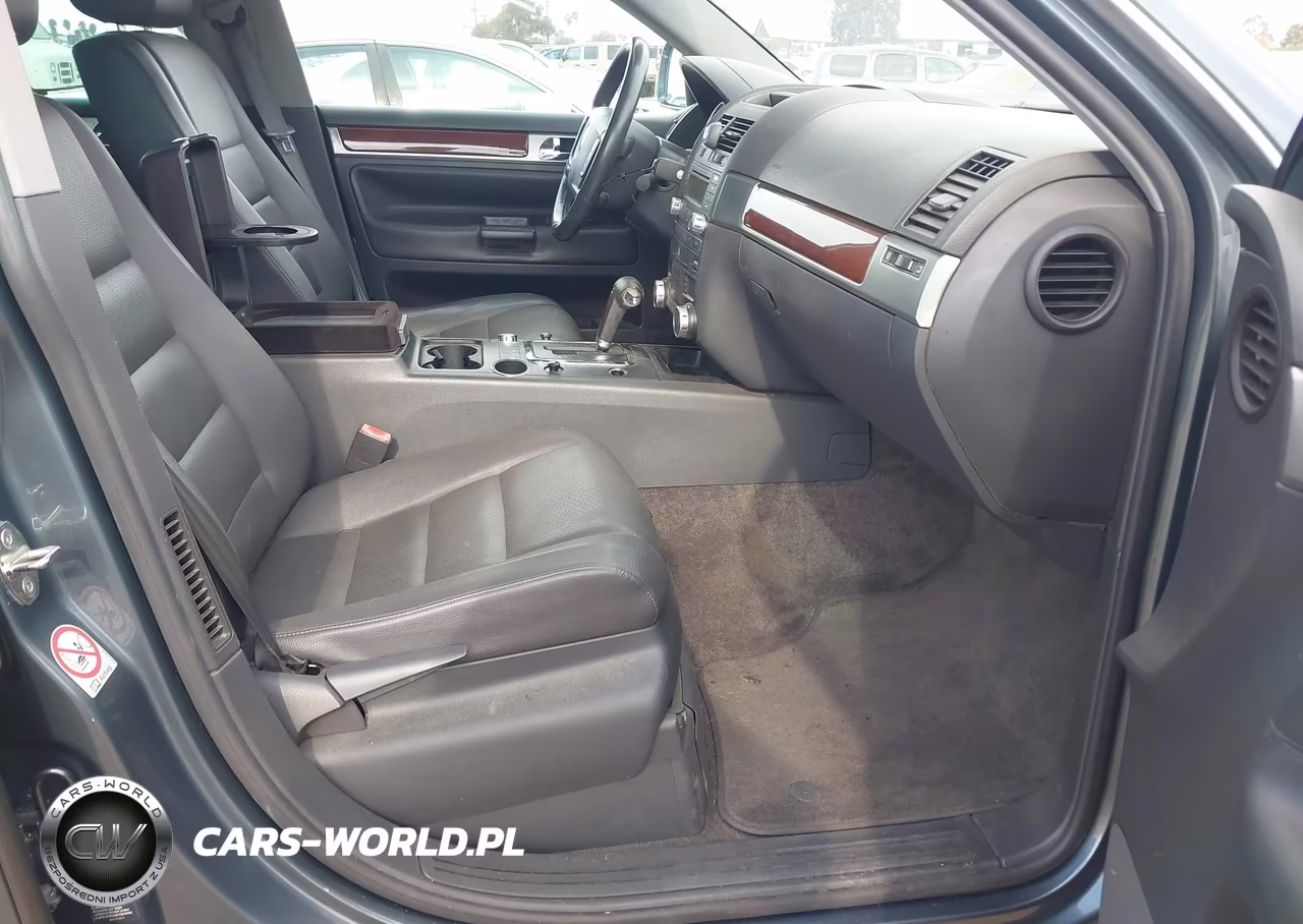 2004 Volkswagen Touareg V6 VIN:WVGZC67L14D002321 - 5