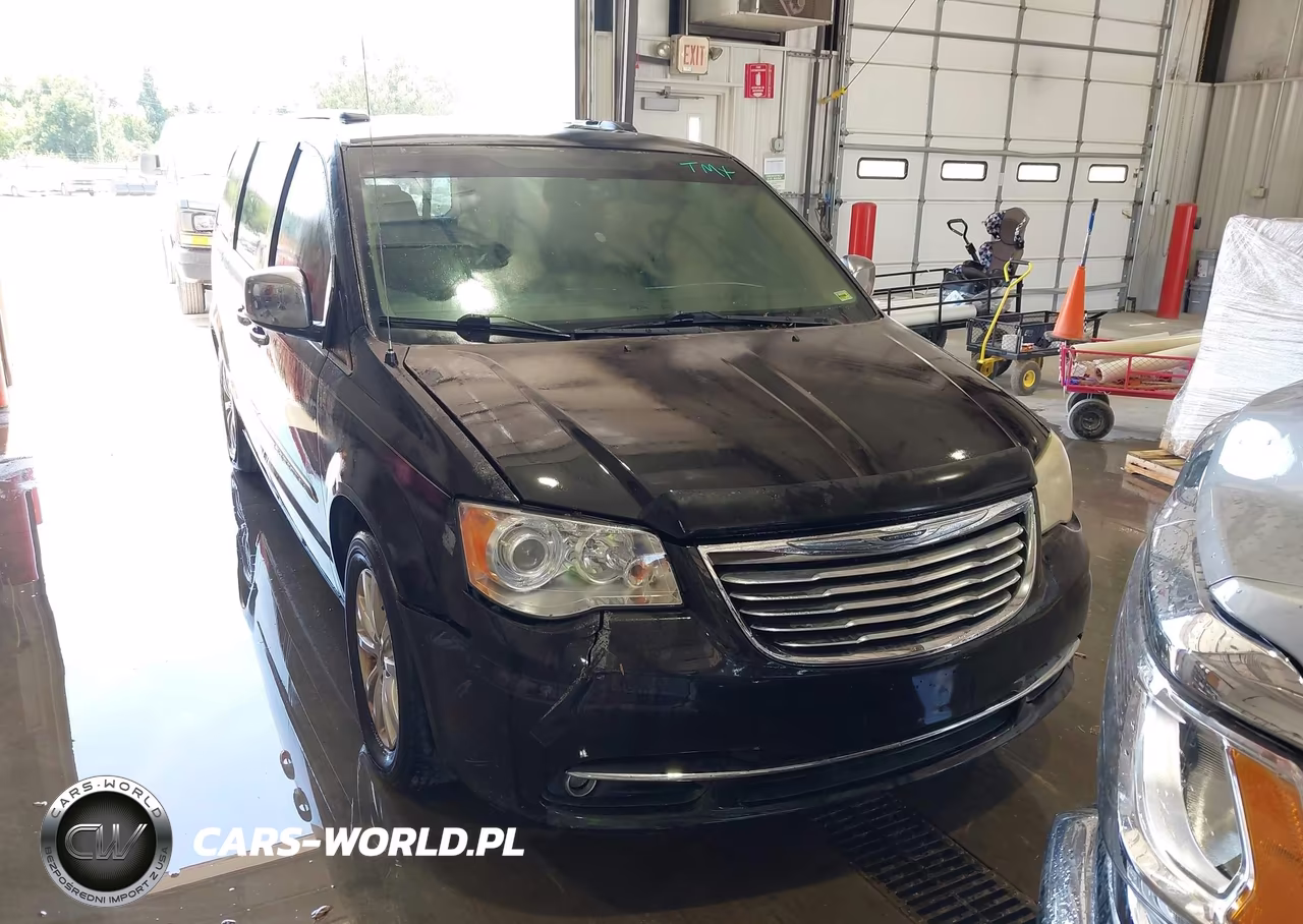 2016 Chrysler Town & Country Limited Platinum VIN:2C4RC1GG8GR150848 - 12
