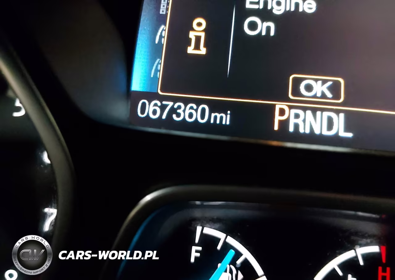 2018 Ford Focus Se VIN:1FADP3F27JL327962 - 16