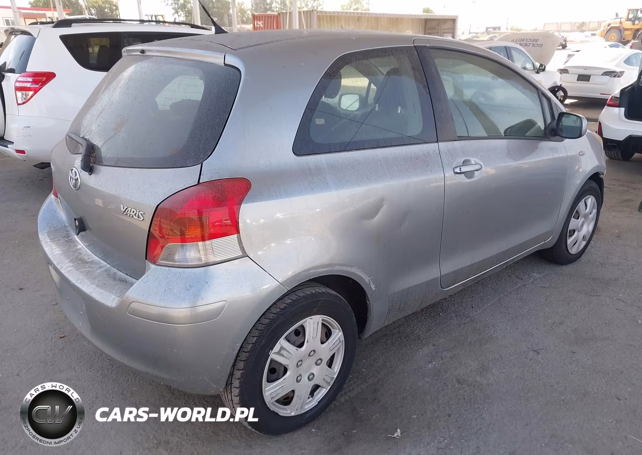 2010 Toyota Yaris VIN:JTDJT4K37A5315697 - 4