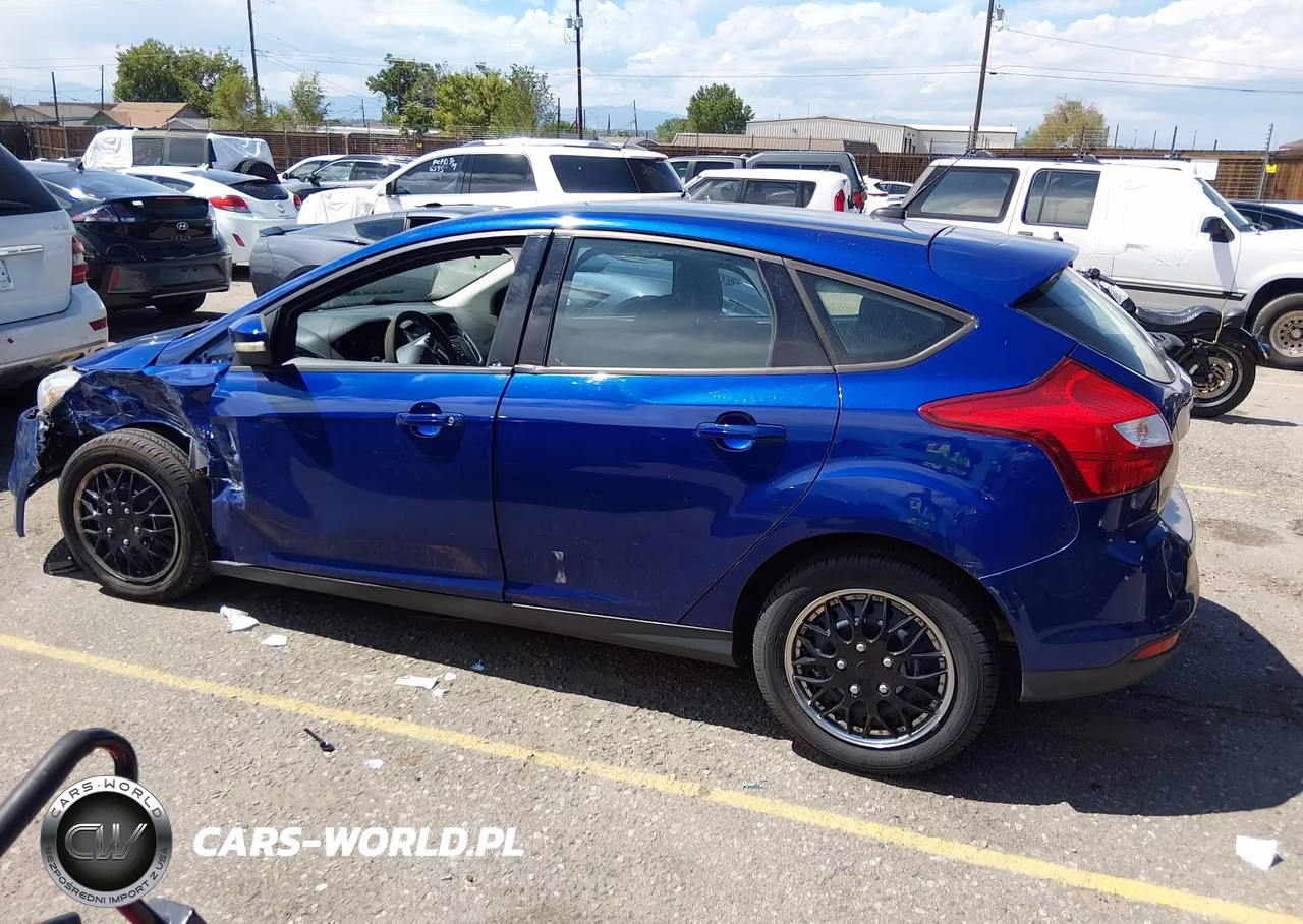 2012 Ford Focus Se VIN:1FAHP3K24CL468885 - 14