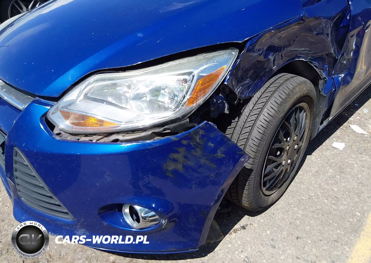 2012 Ford Focus Se VIN:1FAHP3K24CL468885 - 6