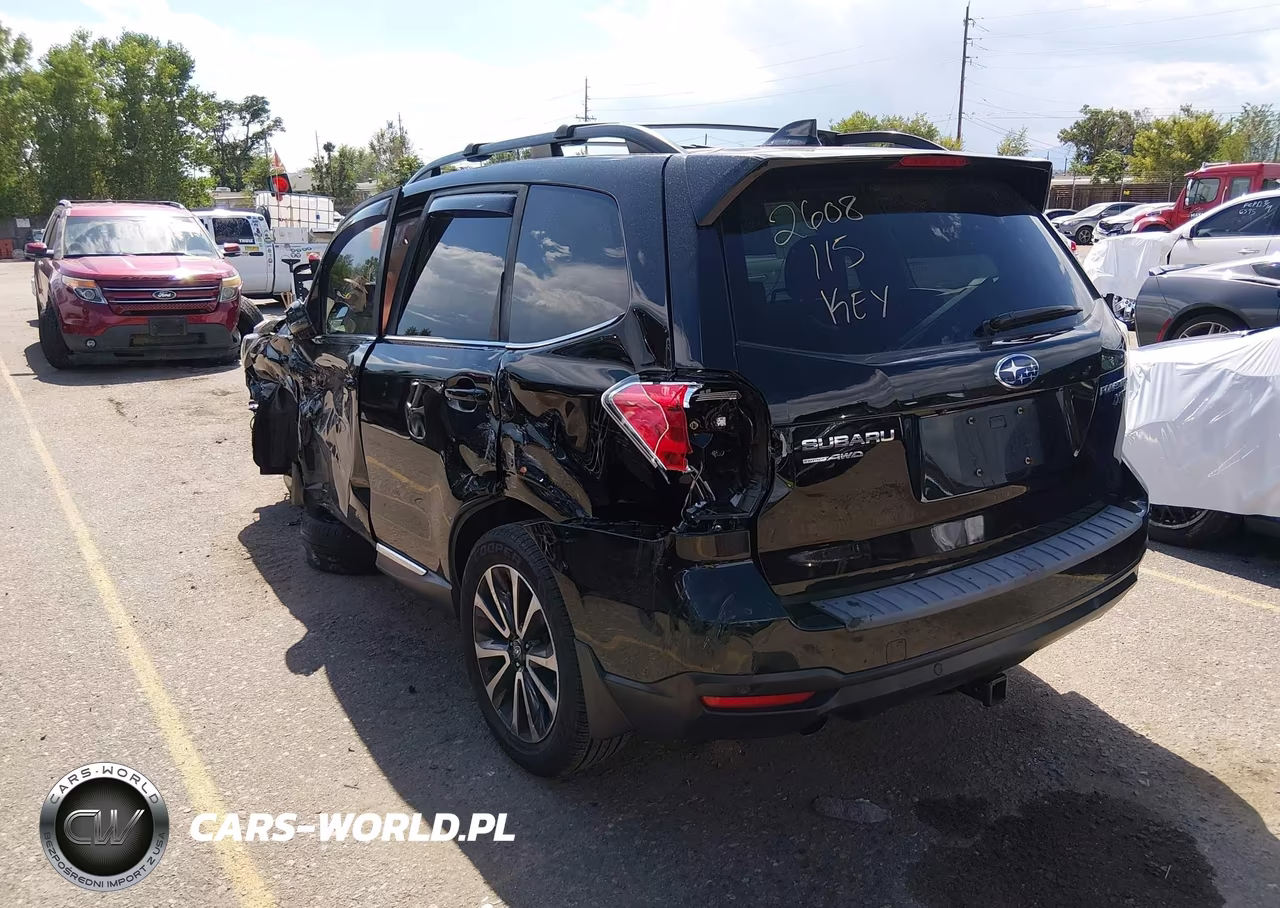 2018 Subaru Forester 2.0Xt Touring VIN:JF2SJGWCXJH543425 - 3