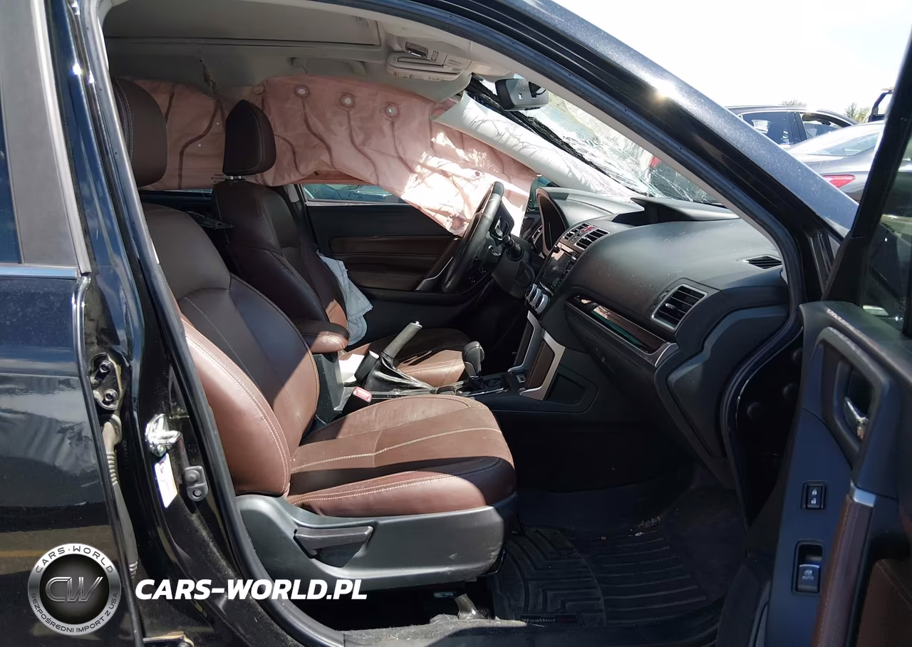2018 Subaru Forester 2.0Xt Touring VIN:JF2SJGWCXJH543425 - 5