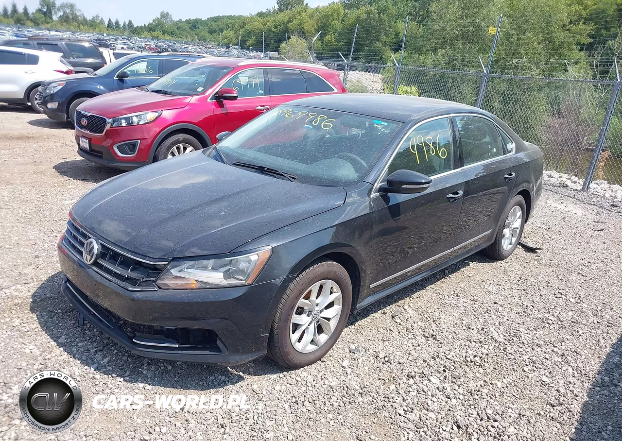 2017 Volkswagen Passat 1.8T S VIN:1VWAT7A3XHC067855 - 2