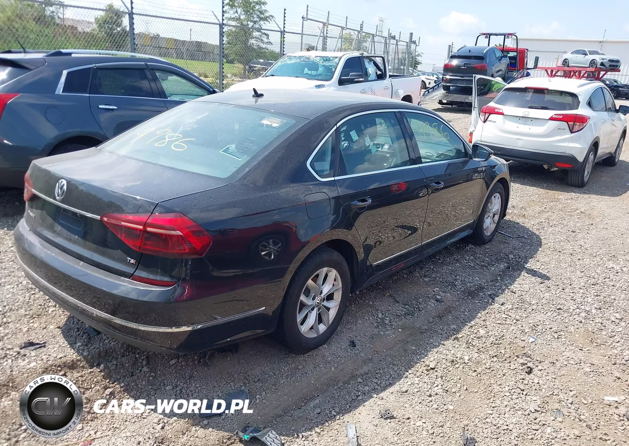 2017 Volkswagen Passat 1.8T S VIN:1VWAT7A3XHC067855 - 4