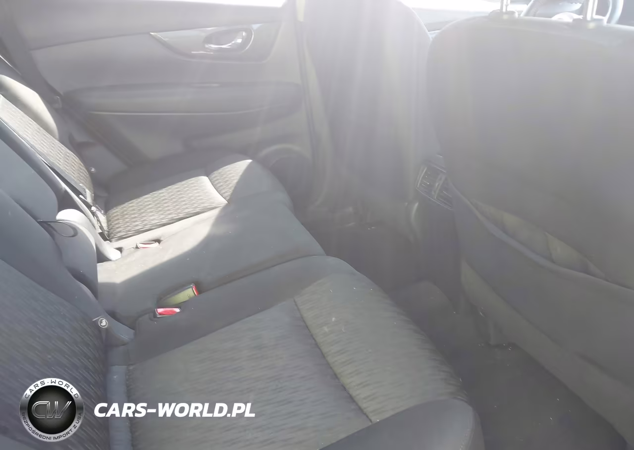 2019 Nissan Rogue S VIN:KNMAT2MT7KP545313 - 8