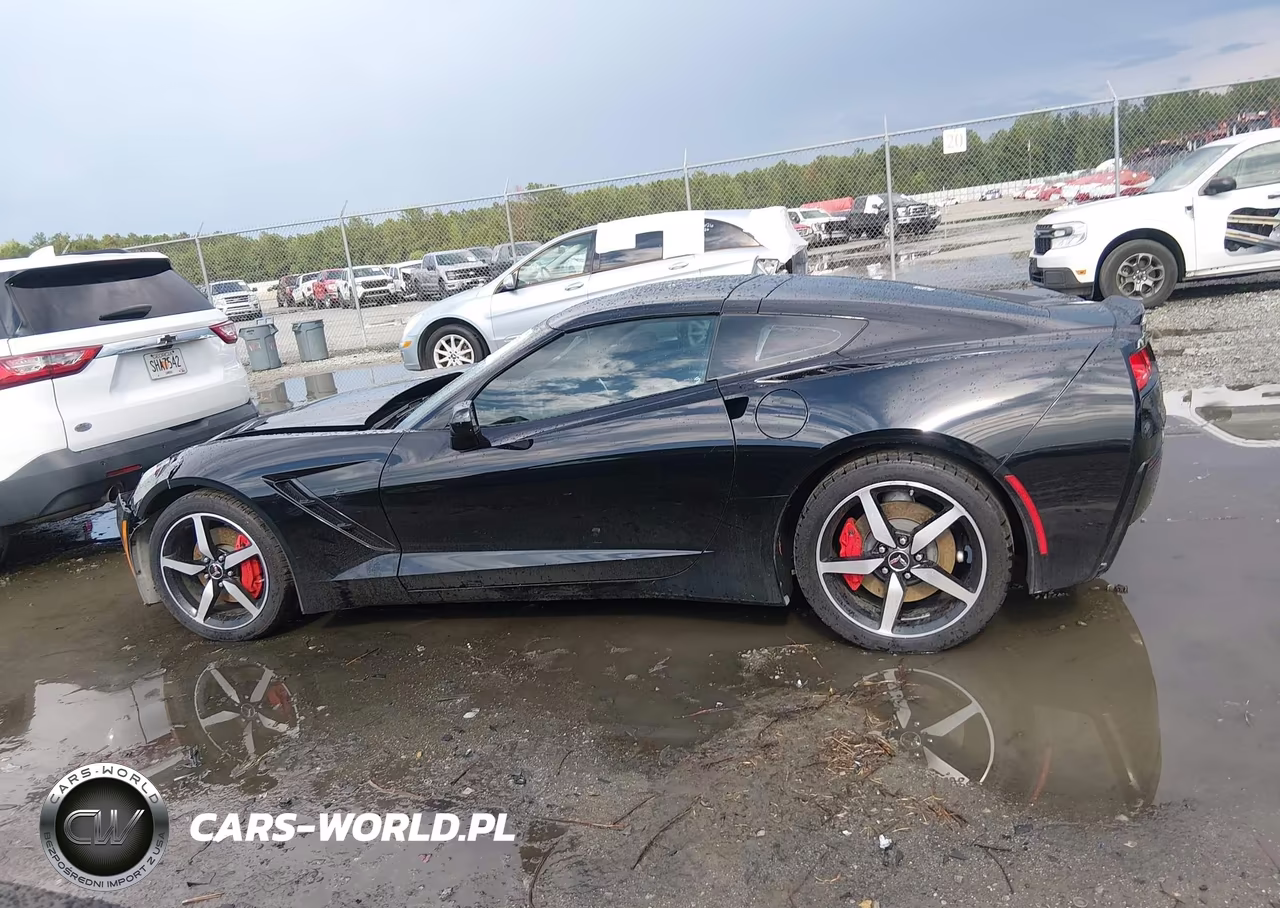 2015 Chevrolet Corvette Stingray VIN:1G1YB2D78F5116373 - 14