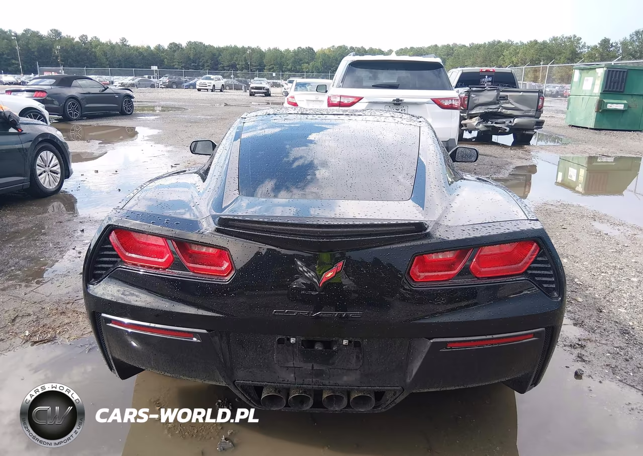 2015 Chevrolet Corvette Stingray VIN:1G1YB2D78F5116373 - 16