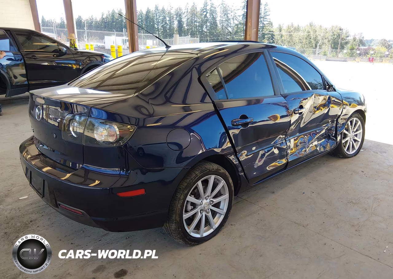 2008 Mazda Mazda3 I Touring Value VIN:JM1BK32FX81120609 - 4
