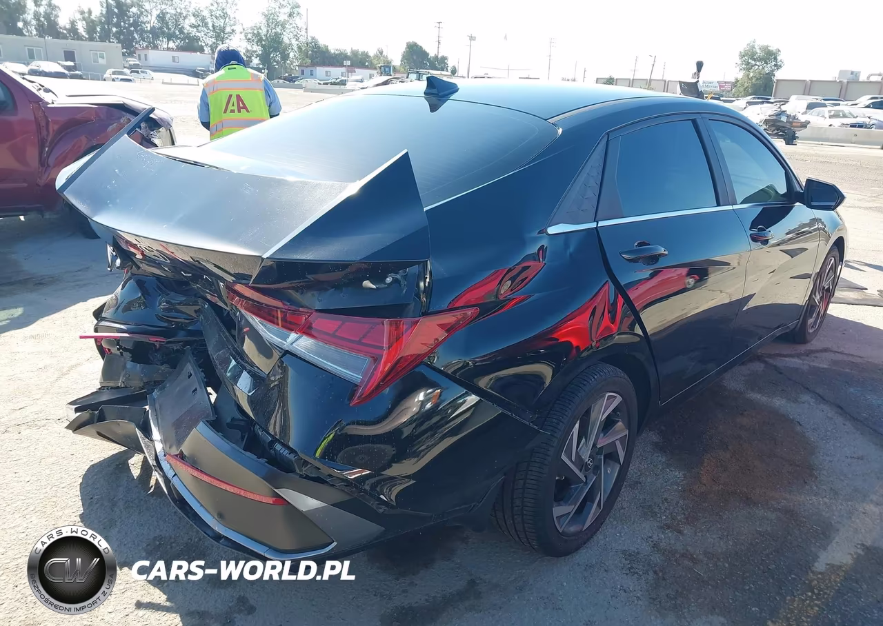 2024 Hyundai Elantra Sel VIN:KMHLS4DG1RU711133 - 4