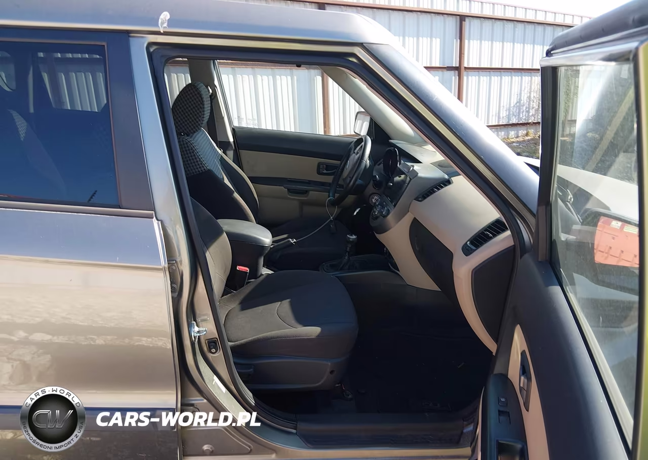2010 Kia Soul ! VIN:KNDJT2A27A7097780 - 5