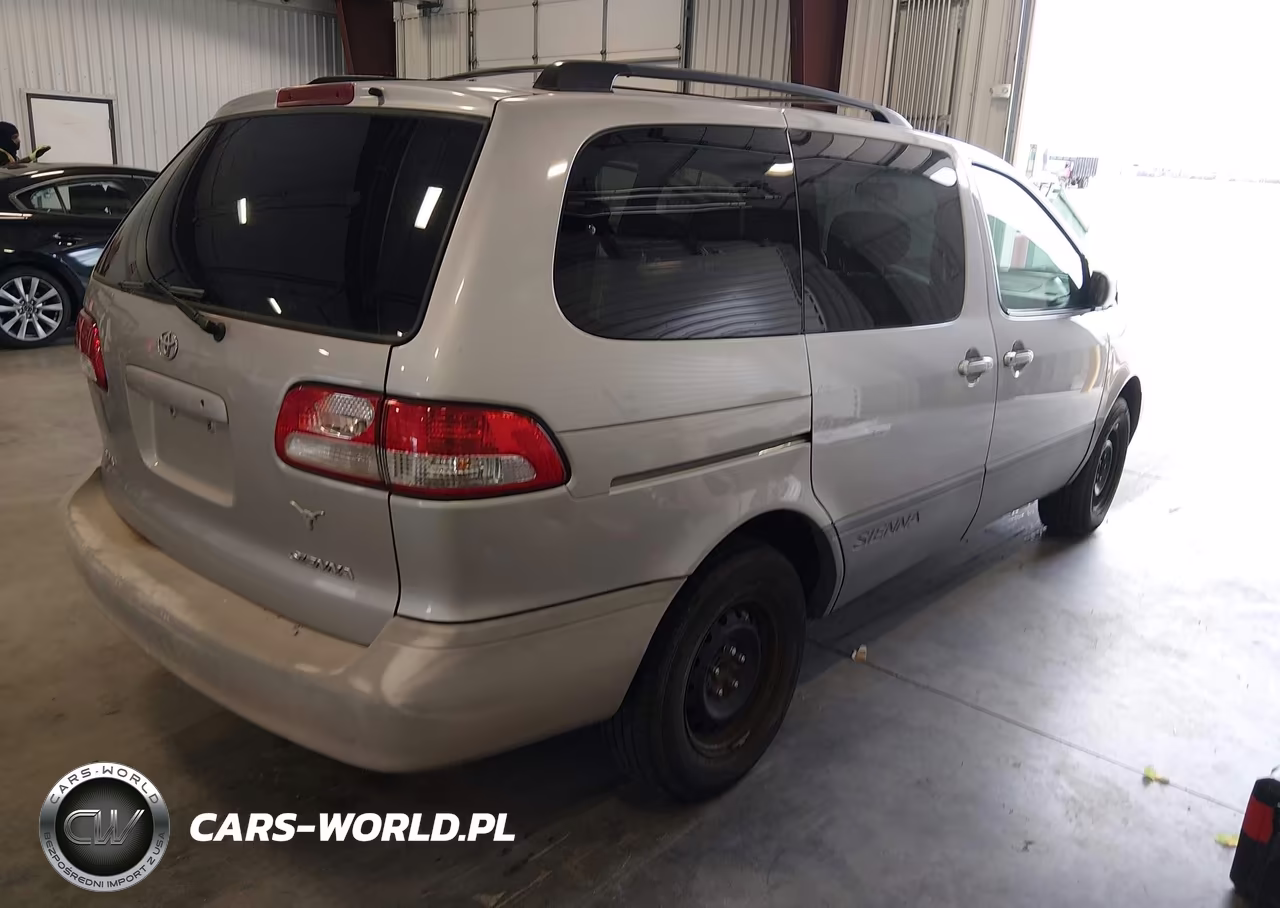 2003 Toyota Sienna Ce VIN:4T3ZF19C03U519333 - 4