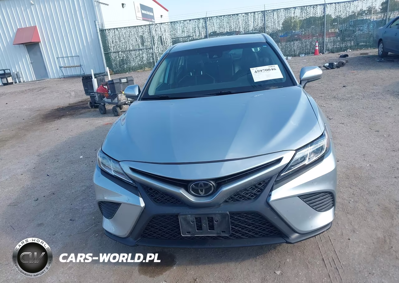 2020 Toyota Camry Se VIN:4T1G11AK4LU935242 - 12