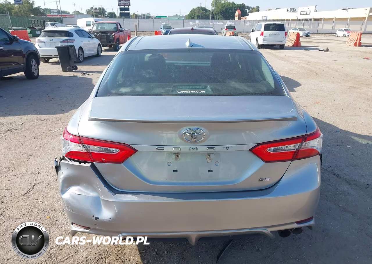 2020 Toyota Camry Se VIN:4T1G11AK4LU935242 - 16