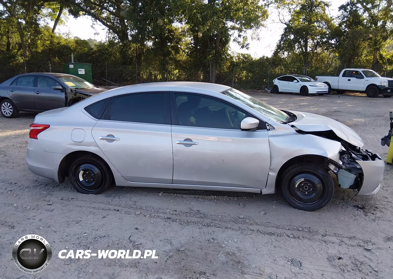 2017 Nissan Sentra S VIN:3N1AB7AP8HY384942 - 14