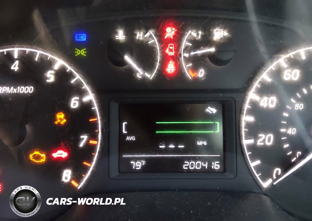 2017 Nissan Sentra S VIN:3N1AB7AP8HY384942 - 16
