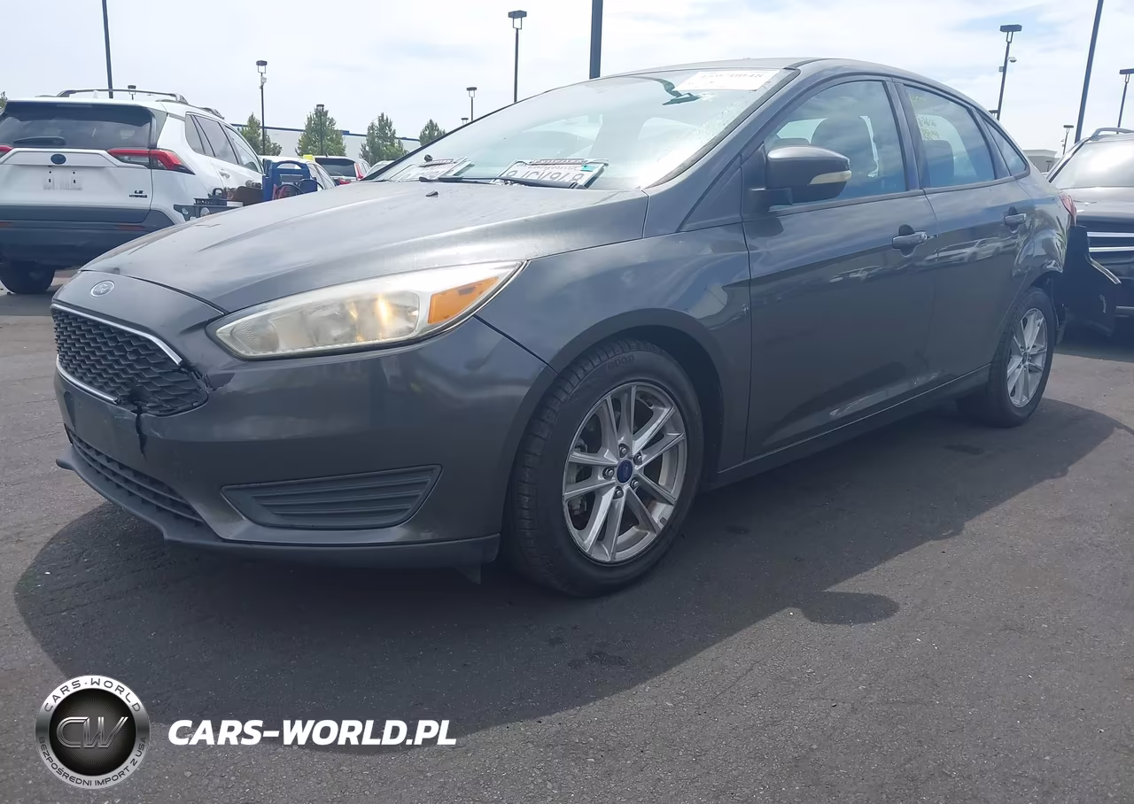 2017 Ford Focus Se VIN:1FADP3F27HL217942 - 2