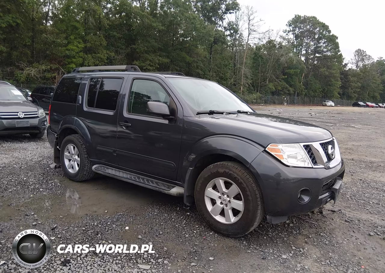 2011 Nissan Pathfinder Sv