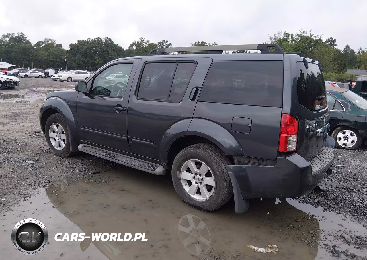 2011 Nissan Pathfinder Sv VIN:5N1AR1NN4BC623123 - 3