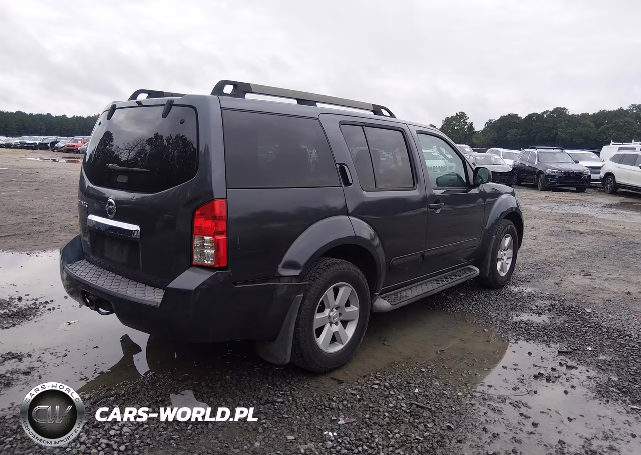 2011 Nissan Pathfinder Sv VIN:5N1AR1NN4BC623123 - 4
