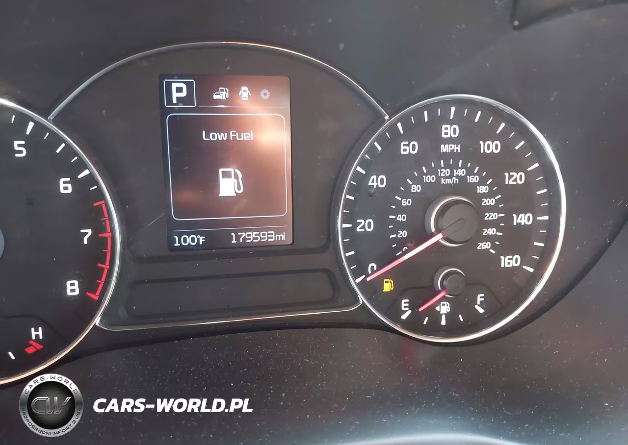 2018 Kia Forte Lx VIN:3KPFK4A75JE270275 - 18