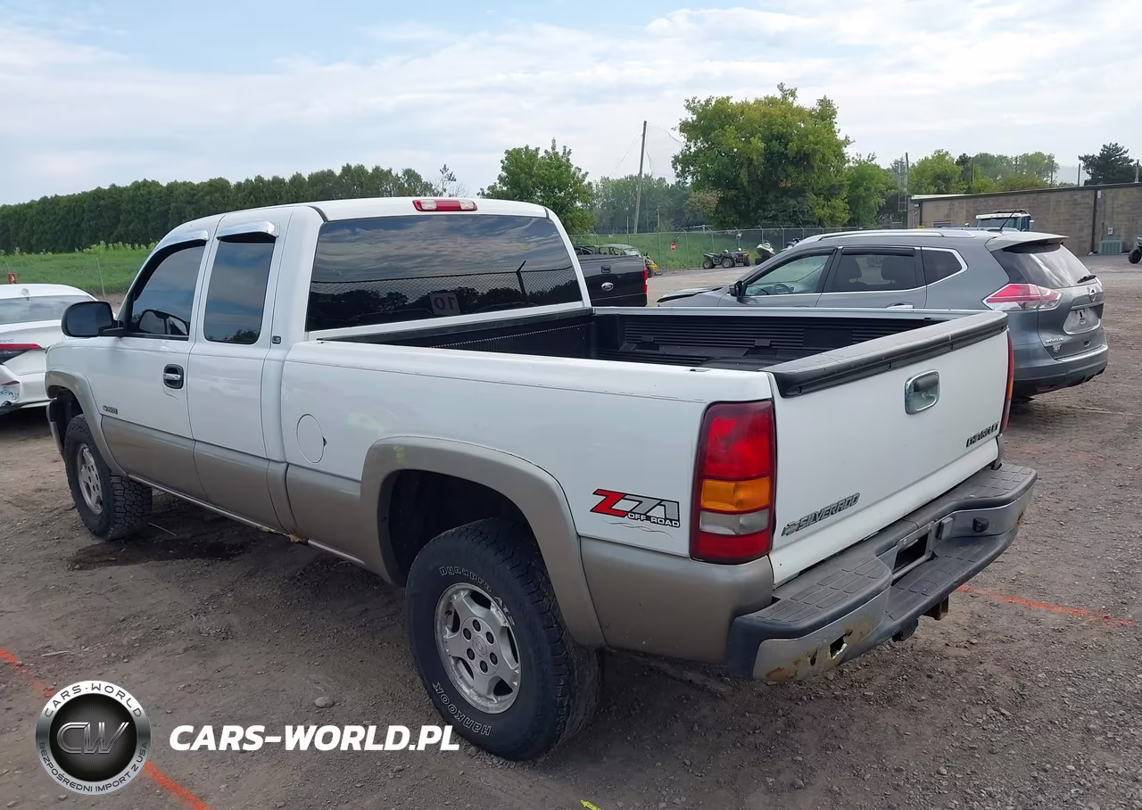 2001 Chevrolet Silverado 1500 Ls VIN:2GCEK19TX11300489 - 3