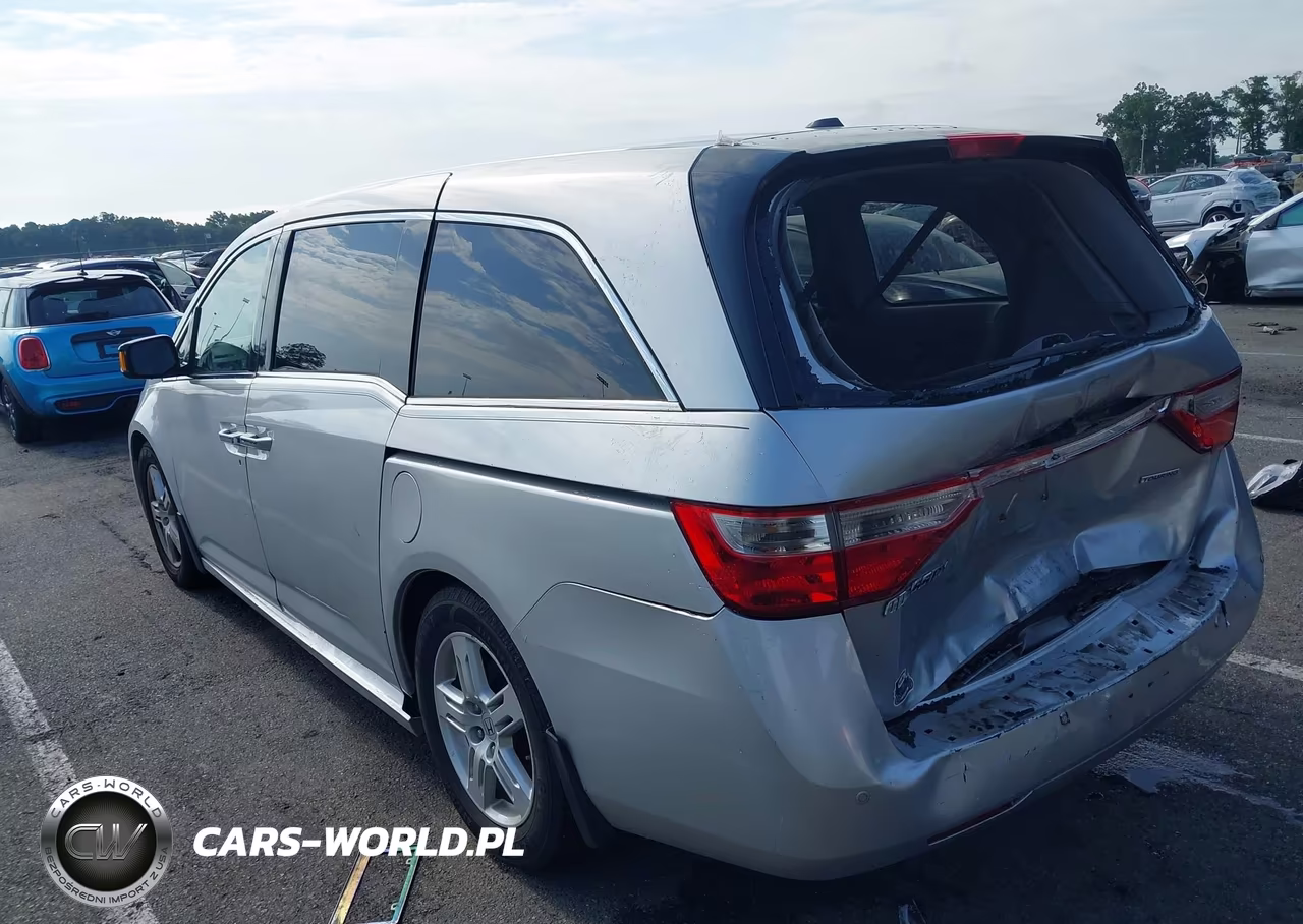 2012 Honda Odyssey Touring-Touring Elite VIN:5FNRL5H99CB007002 - 3