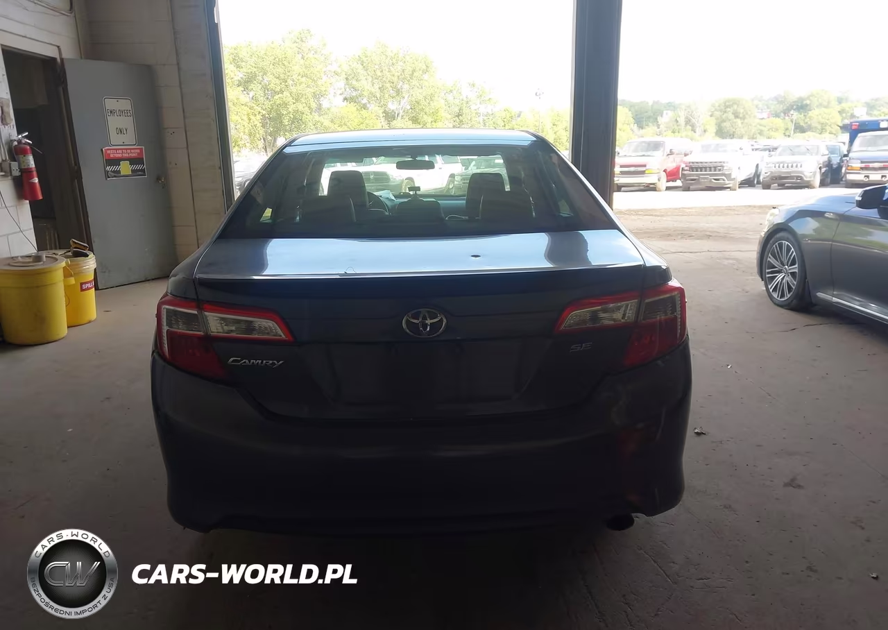 2013 Toyota Camry Se VIN:4T1BF1FK0DU670146 - 16