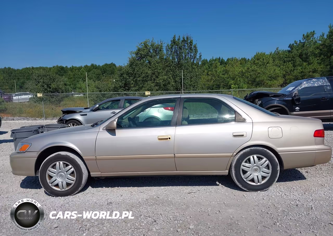 2000 Toyota Camry Le VIN:4T1BG22K3YU942395 - 14