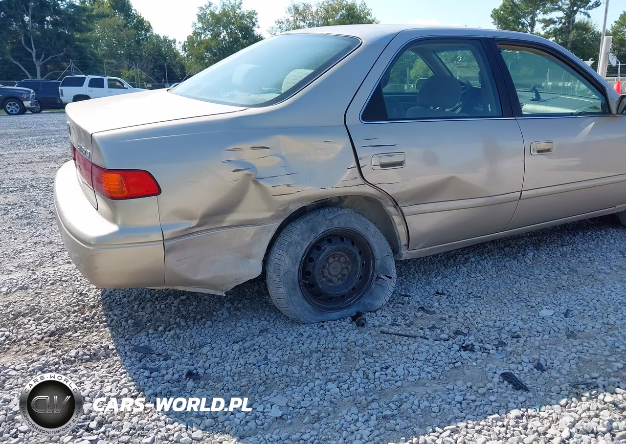 2000 Toyota Camry Le VIN:4T1BG22K3YU942395 - 6