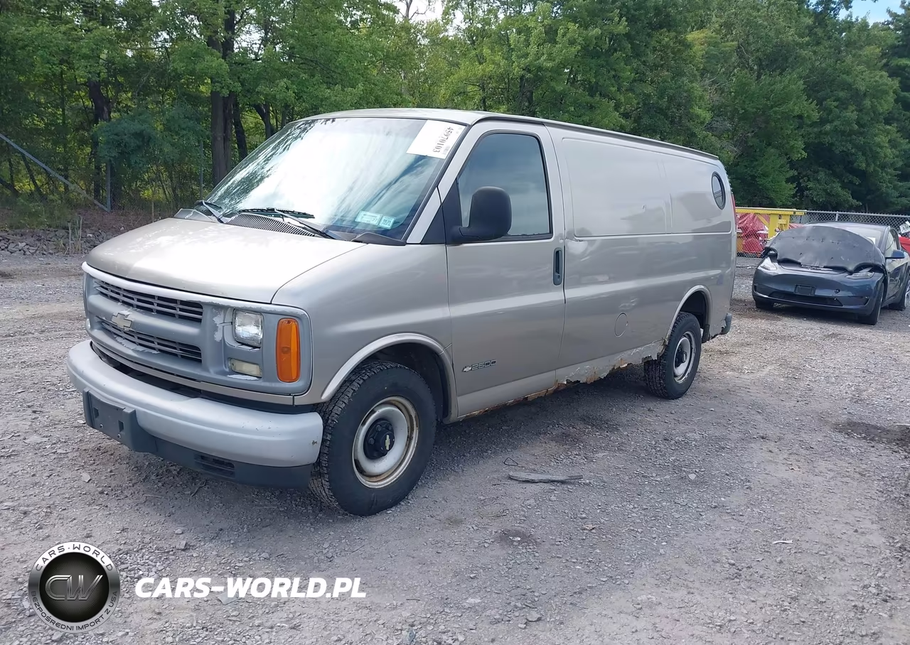 2002 Chevrolet Express VIN:1GCFG25M421198057 - 2